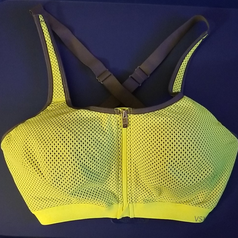 Victoria's Secret VSX Sports Bra